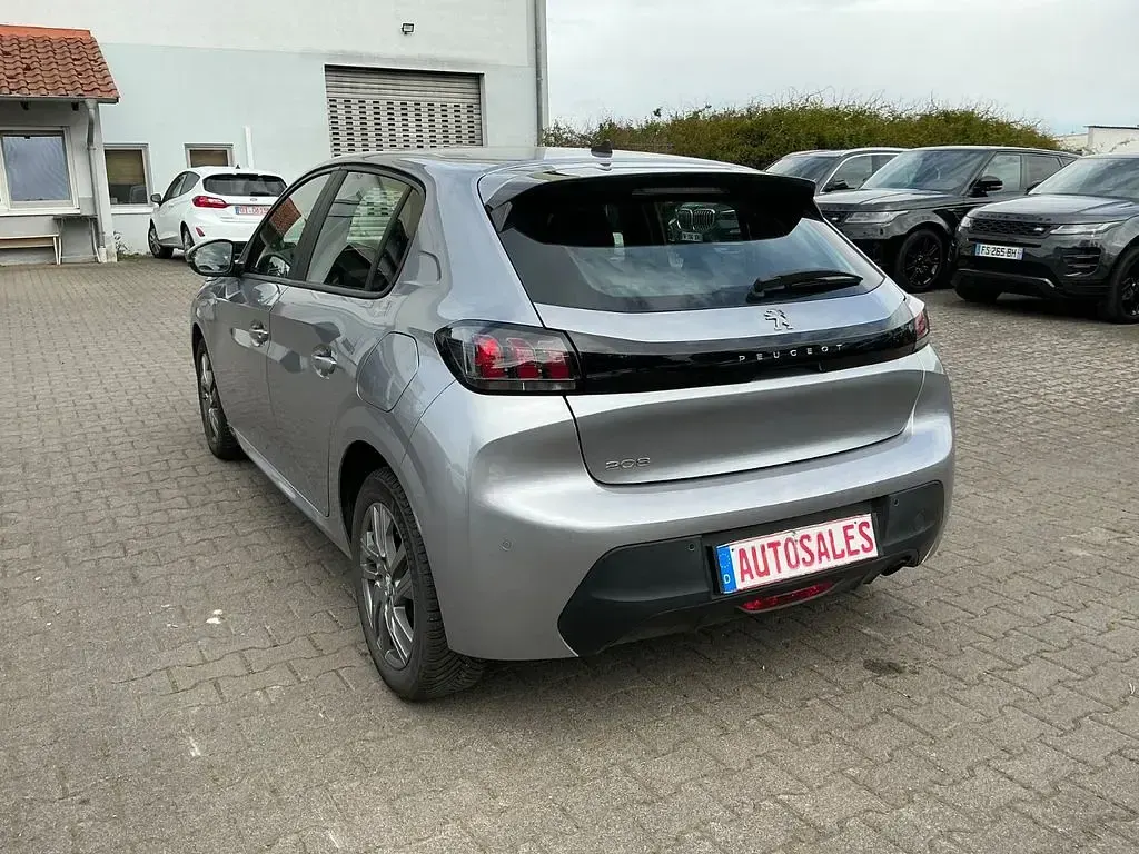Gebraucht Peugeot 208 Active 102 PS (75 kW) 2021 Grau Kleinwagen