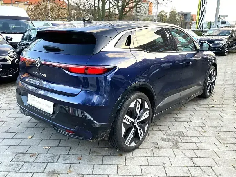 Gebraucht Renault Megane E-Tech Iconic 161 kW (220 PS) 2022 Blau Limousine
