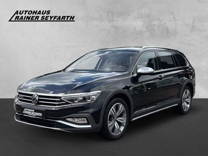 Schwarz Gebraucht 2022 VW Passat Alltrack Kombi | 33.900 € (Etwas zu teuer) - Bild 1/4