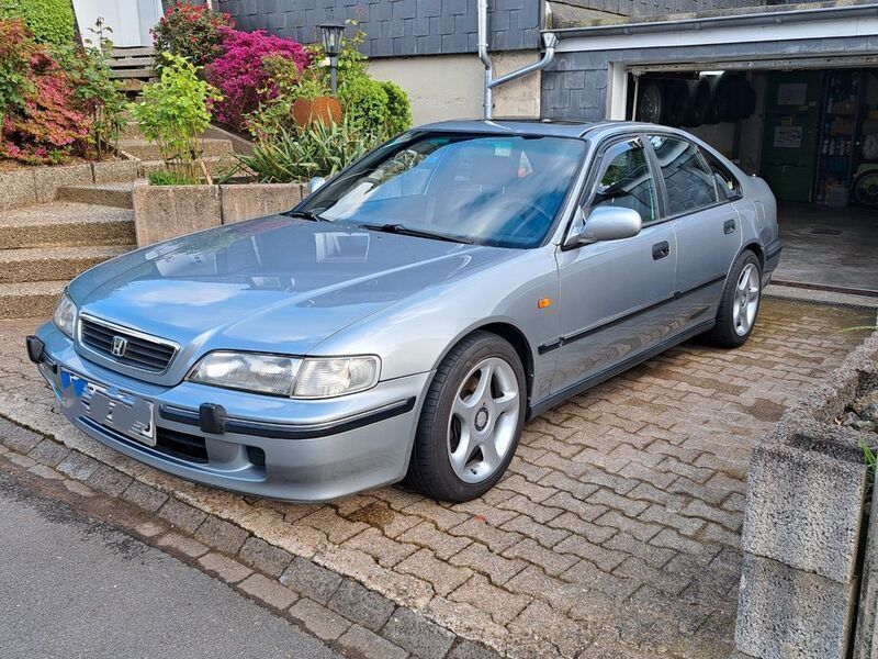 Silber Gebraucht 1996 Honda Accord LS Limousine | 3.999 € - Bild 1/4