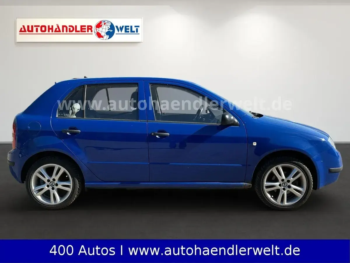 Second-hand Skoda Fabia 54 CP (39 kW) 2003 Albastru Hatchback