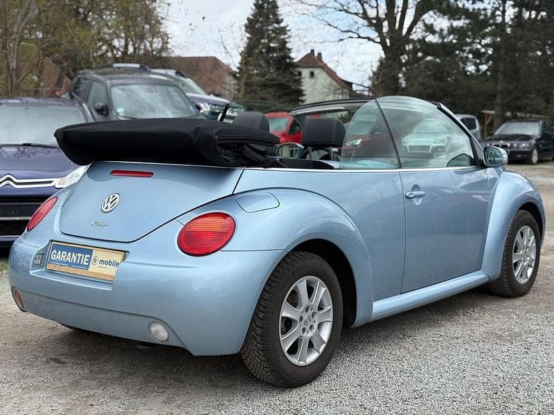 Gebraucht VW New Beetle 102 PS (75 kW) 2005 Blau Kleinwagen