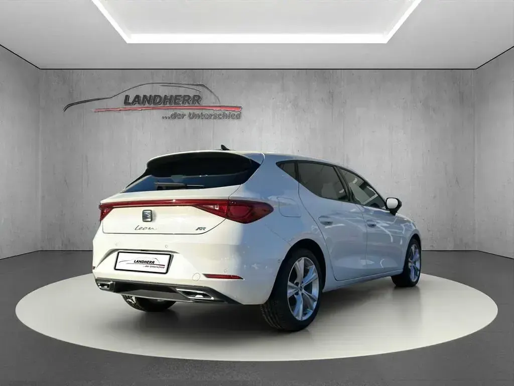 Gebraucht Seat Leon FR 150 PS (110 kW) 2025 Candy weiss Limousine