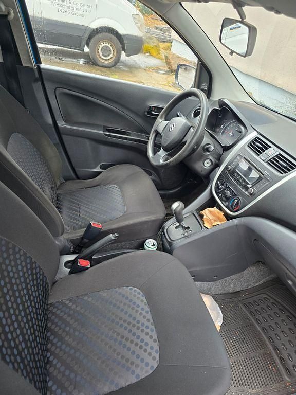 Gebraucht Suzuki Celerio Basic 68 PS (50 kW) 2018 Blau Kleinwagen