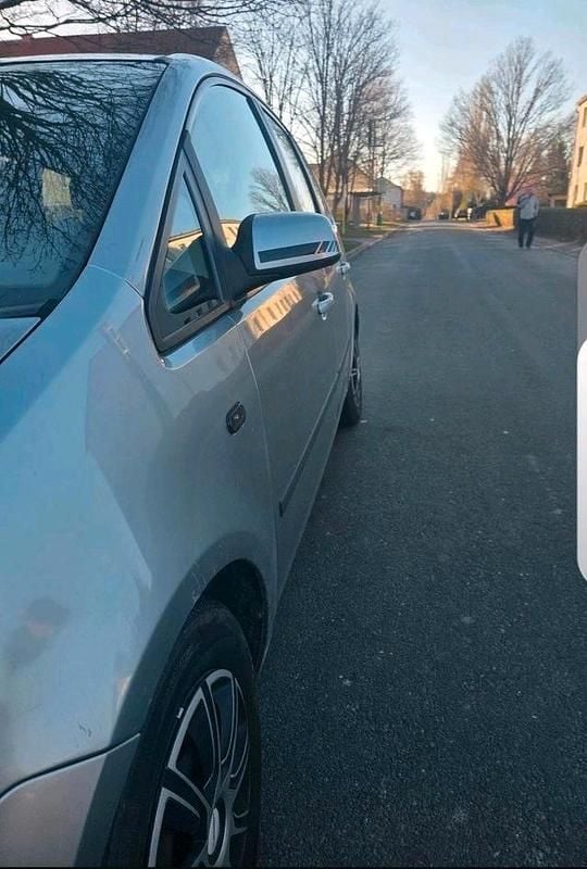 Second-hand Ford C-MAX 105 CP (77 kW) 2004 Andere farben Monovolum