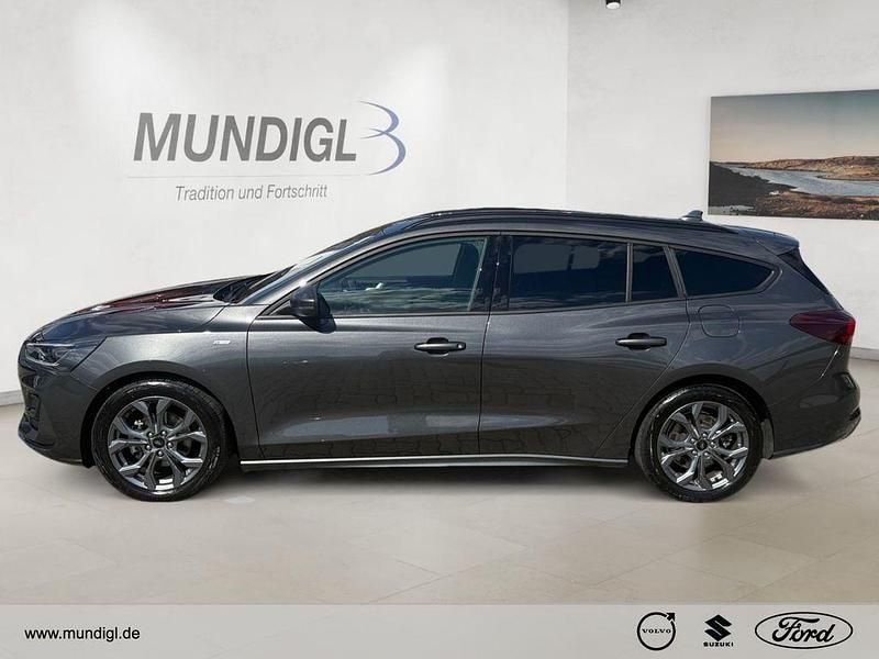 Usado Ford Focus ST-Line X 155 CV (114 kW) 2023 Gris Familiar