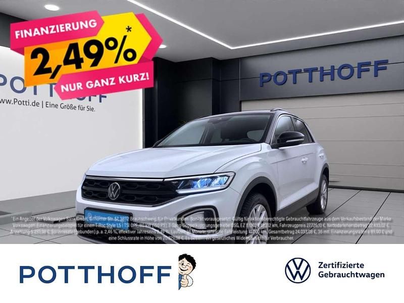Weiss Gebraucht 2024 VW T-Roc Life SUV | 28.777 € (Guter Preis) - Bild 1/3