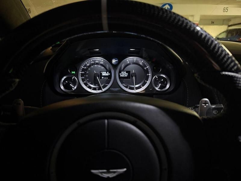 Gebraucht Aston Martin Rapide 500 PS (367 kW) 2013 Grau Coupé