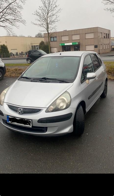 Gebraucht Honda Jazz 83 PS (61 kW) 2006 Grau Kleinwagen