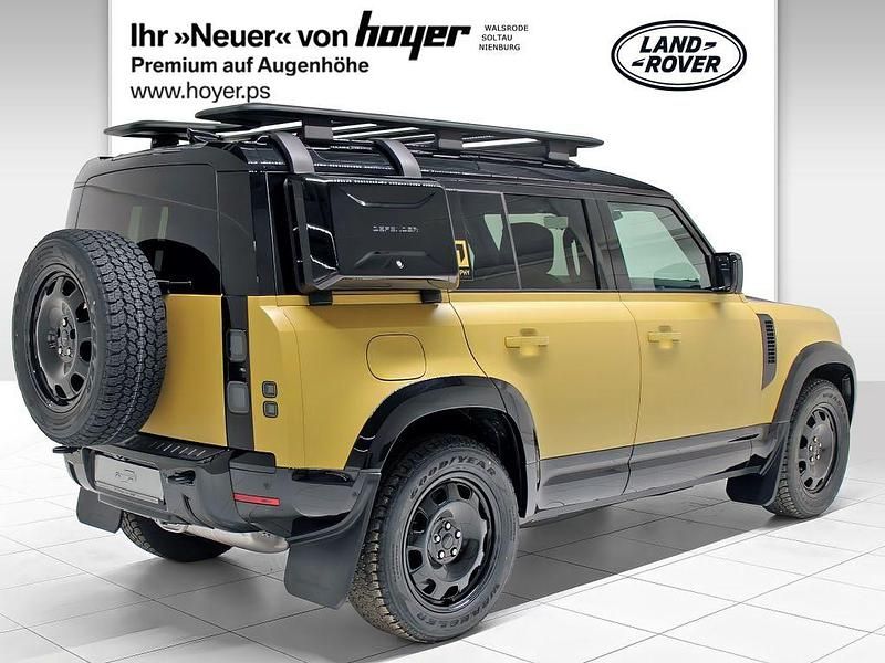 Neu Land Rover Defender 349 PS (256 kW) 2025 Braun SUV