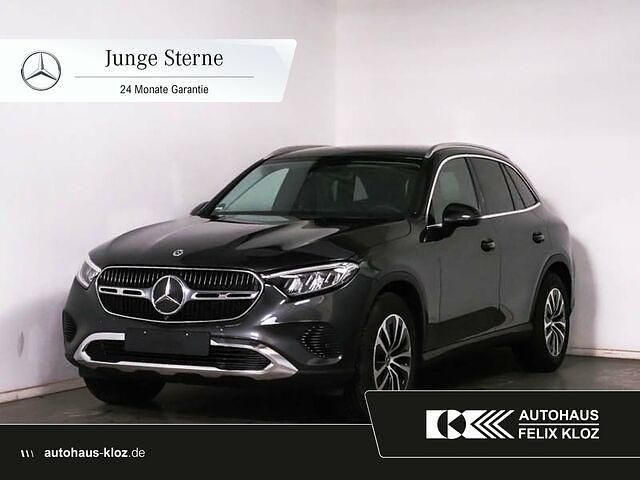 Grau Gebraucht 2024 Mercedes GLC220 SUV | 55.400 € (Fairer Preis) - Bild 1/2