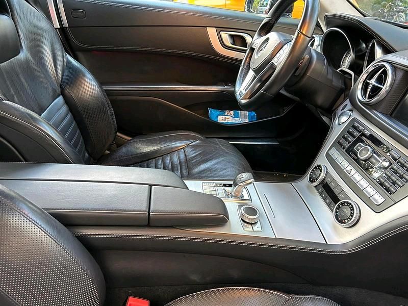 Gebraucht Mercedes SL350 306 PS (225 kW) 2012 Schwarz Cabrio