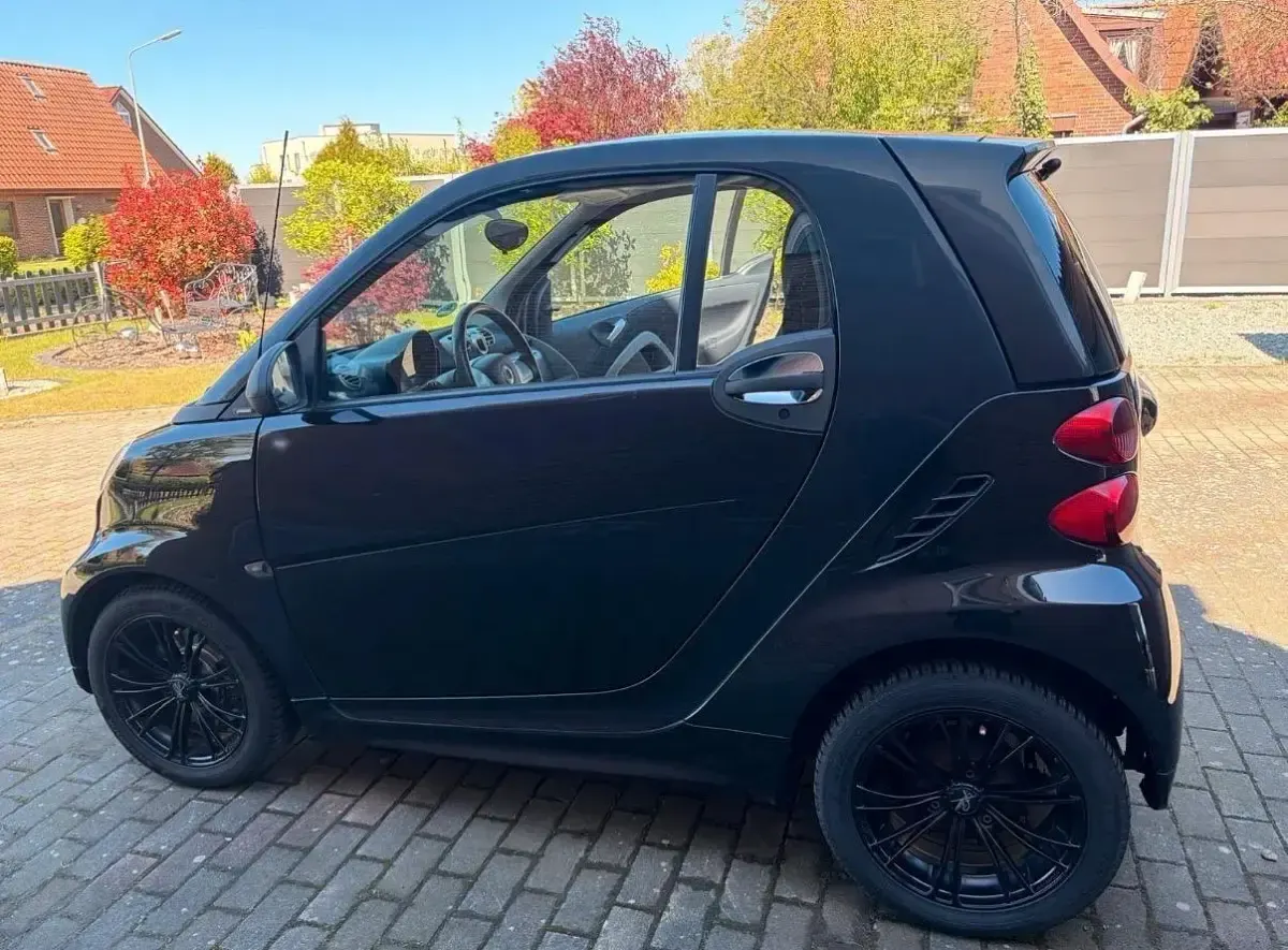 Gebraucht Smart ForTwo Coupé Passion 84 PS (61 kW) 2012 Schwarz Coupé
