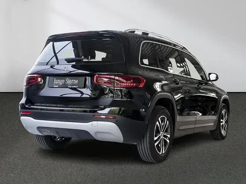 Gebraucht Mercedes GLB200 Premium 163 PS (119 kW) 2025 Schwarz SUV