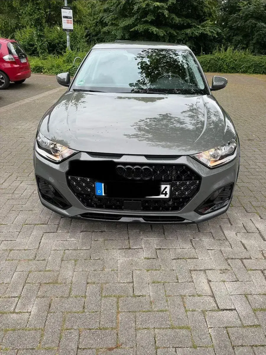 Gebraucht Audi A1 Design 150 PS (110 kW) 2023 Grün SUV