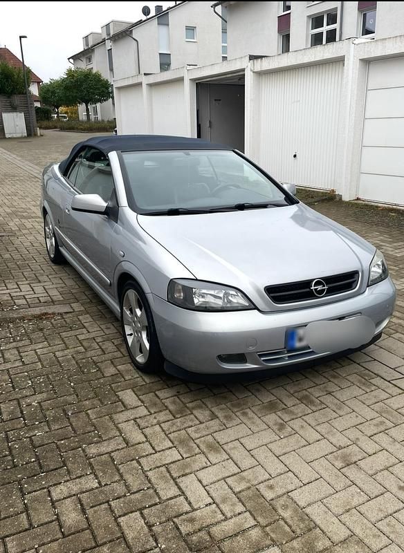 Gebraucht Opel Astra Cabriolet 125 PS (91 kW) 2002 Silber Cabrio