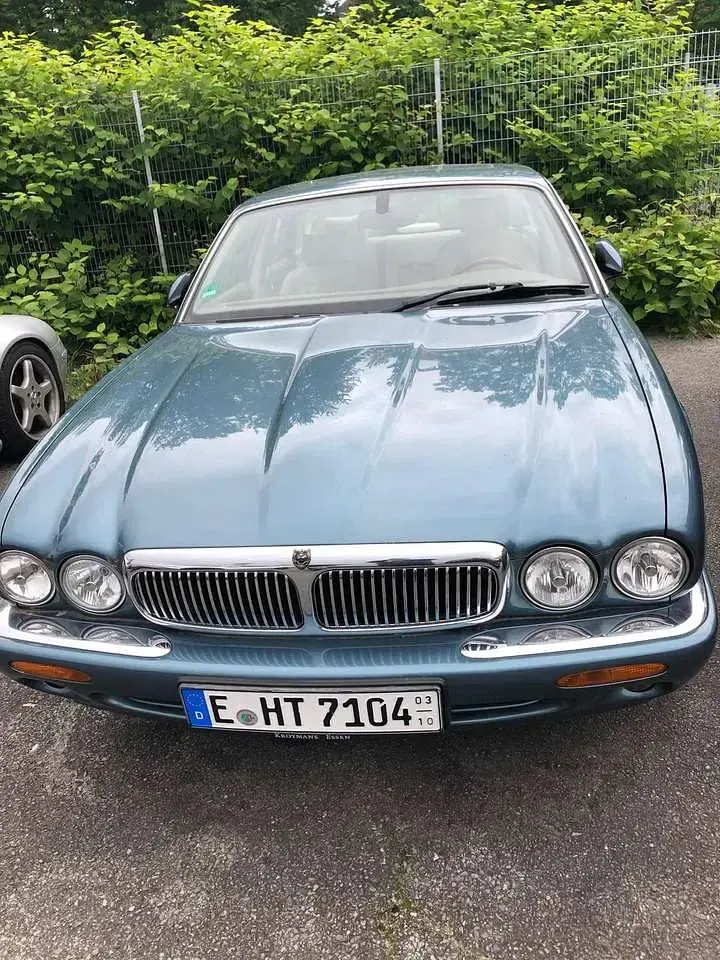 Gebraucht Jaguar XJ Sovereign 284 PS (208 kW) 2000 Blau Limousine