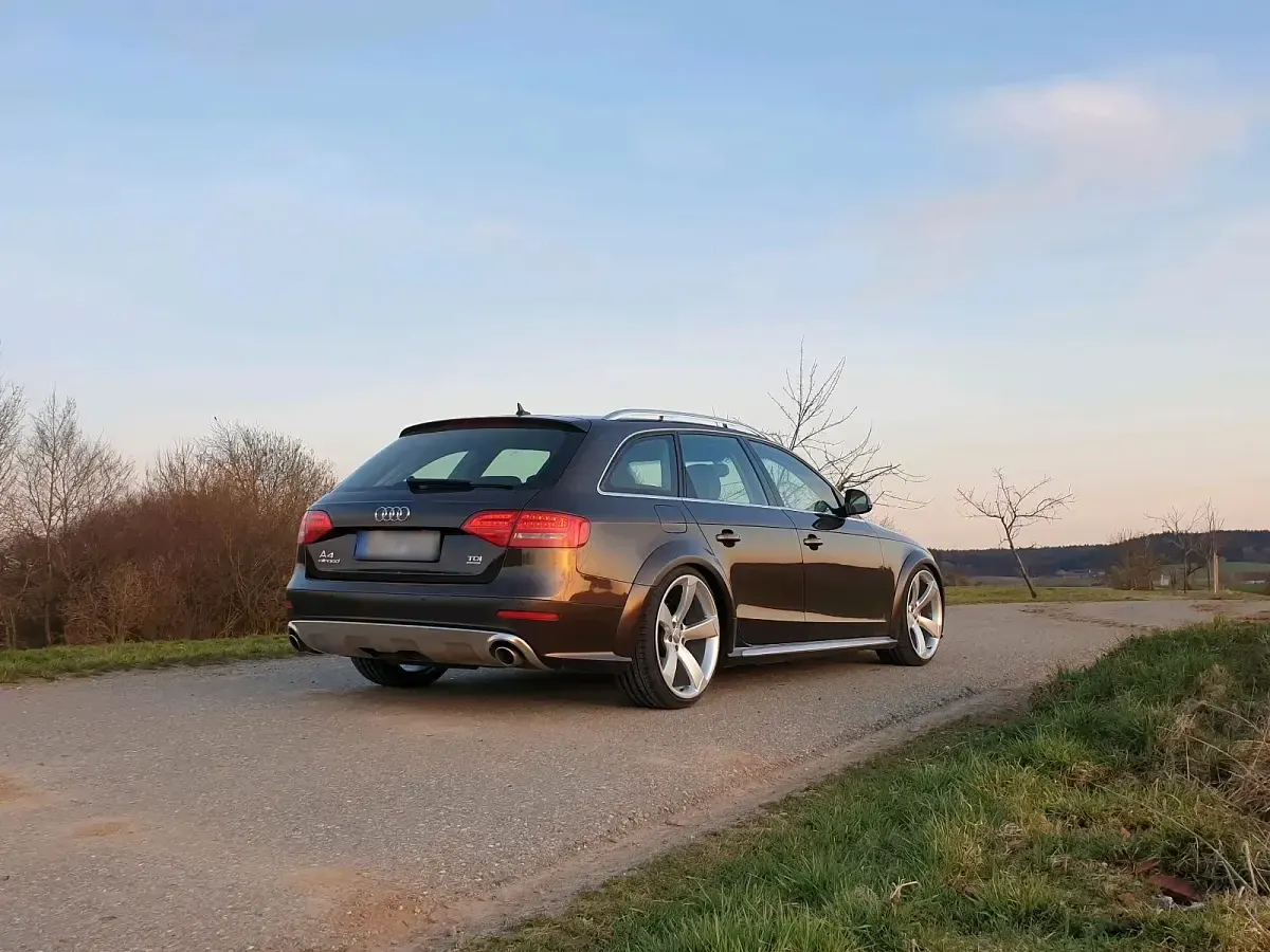 Gebraucht Audi A4 Allroad 240 PS (176 kW) 2011 Braun Kombi