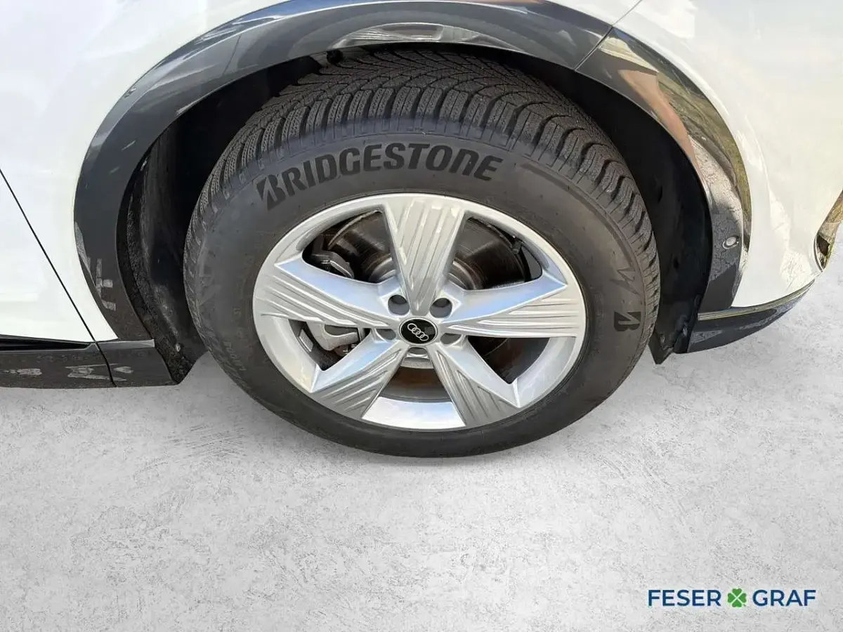 Gebraucht Audi Q4 e-tron S-Line 250 kW (340 PS) 2024 Gletscherweiß SUV