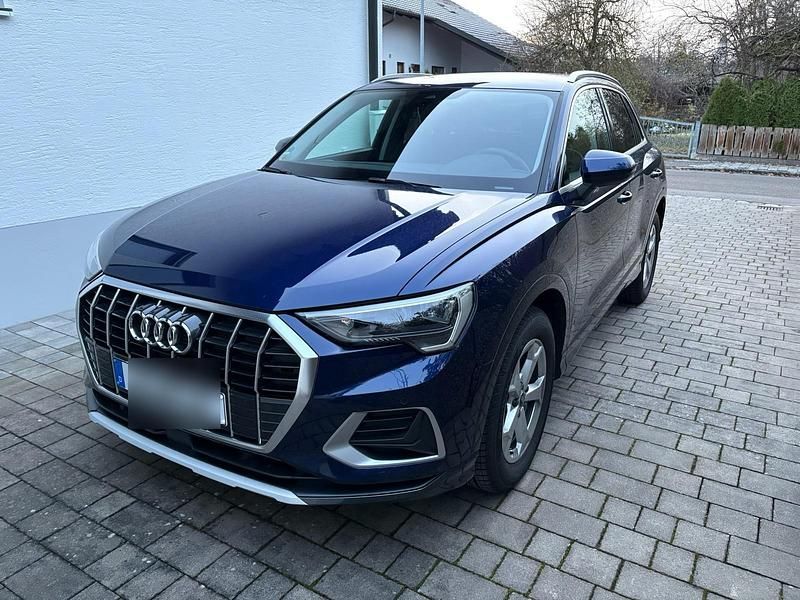 Gebraucht Audi Q3 Advanced Plus 150 PS (110 kW) 2024 Blau SUV