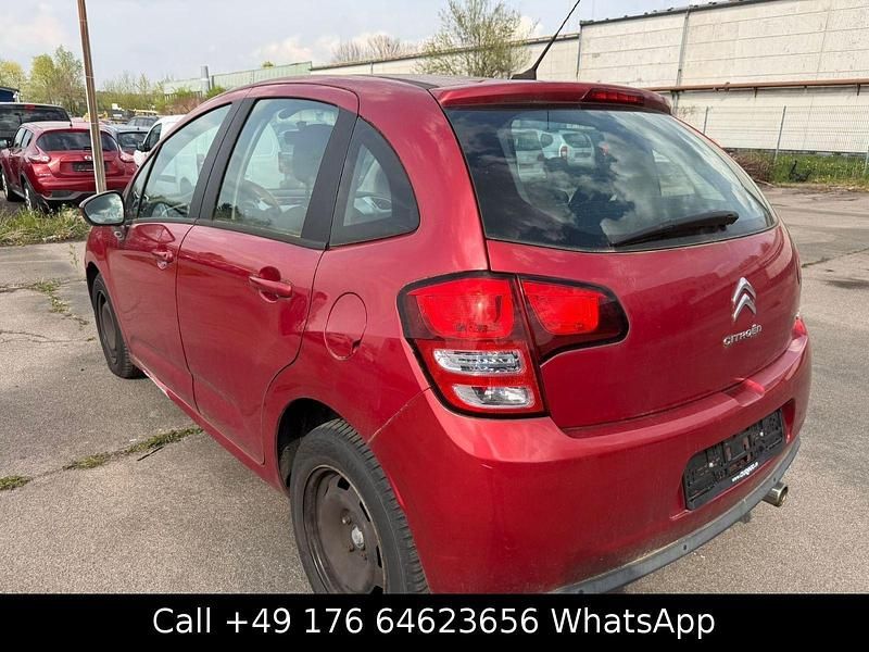 Gebraucht Citroën C3 Tendance 95 PS (69 kW) 2012 Rot Kleinwagen
