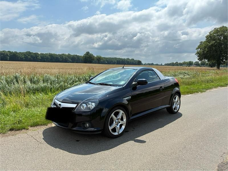 Schwarz Gebraucht 2004 Opel Tigra Cabrio | 1.990 € (Fairer Preis) - Bild 1/4