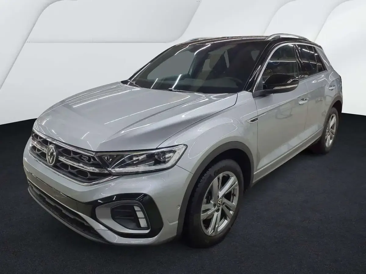 Gebraucht VW T-Roc R-line 150 PS (110 kW) 2025 Pyritsilber metallic schwarz SUV