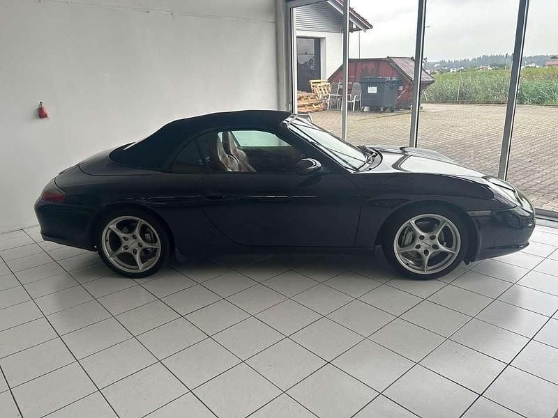 Gebraucht Porsche 911 Carrera 4 Cabriolet 320 PS (235 kW) 2003 Schwarz Cabrio