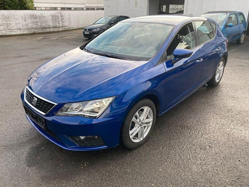 Gebraucht Seat Leon Style 116 PS (85 kW) 2019 Blau Limousine