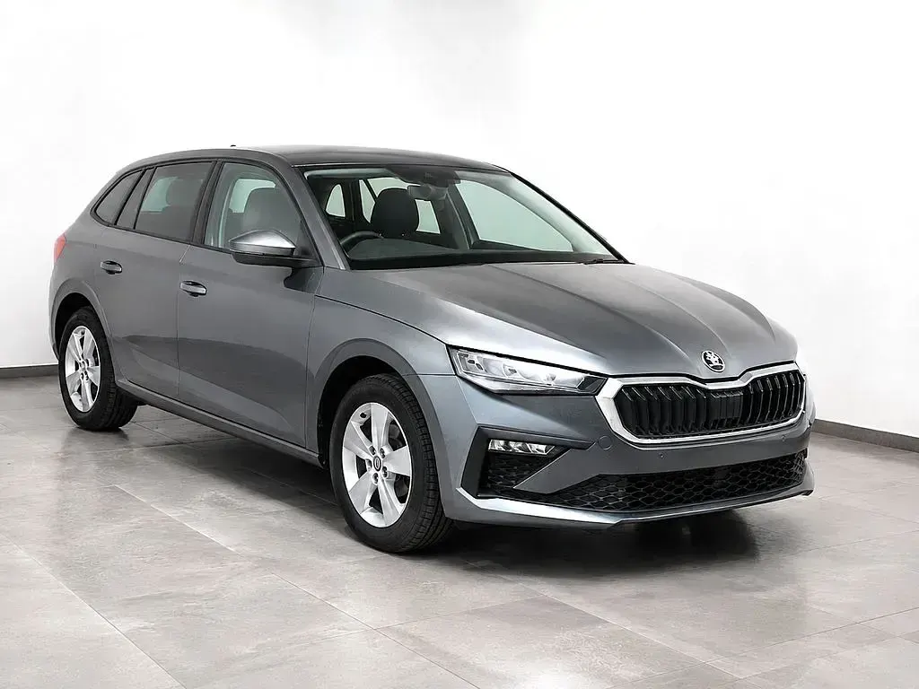 Gebraucht Skoda Scala 150 PS (110 kW) 2025 Grau Kleinwagen