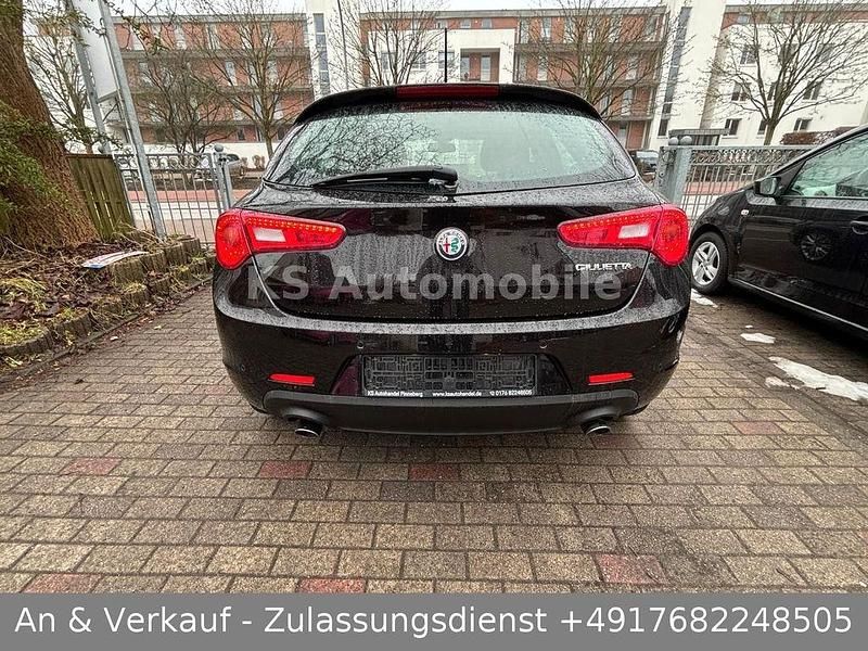 Gebraucht Alfa Romeo Giulietta Super 175 PS (128 kW) 2016 Schwarz Kleinwagen