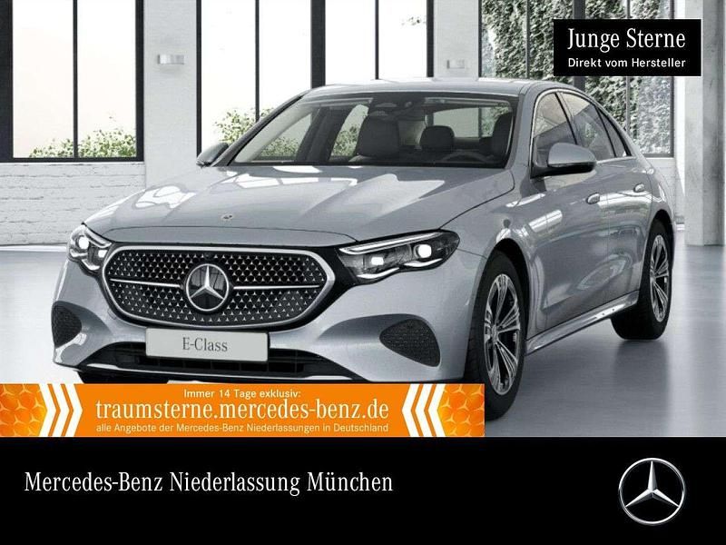 Silber Gebraucht 2024 Mercedes E220 Advanced Plus Limousine | 49.990 € (Guter Preis) - Bild 1/3