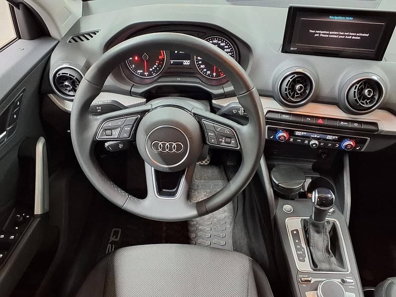 Gebraucht Audi Q2 Advanced 150 PS (110 kW) 2023 Florettsilber metallic SUV