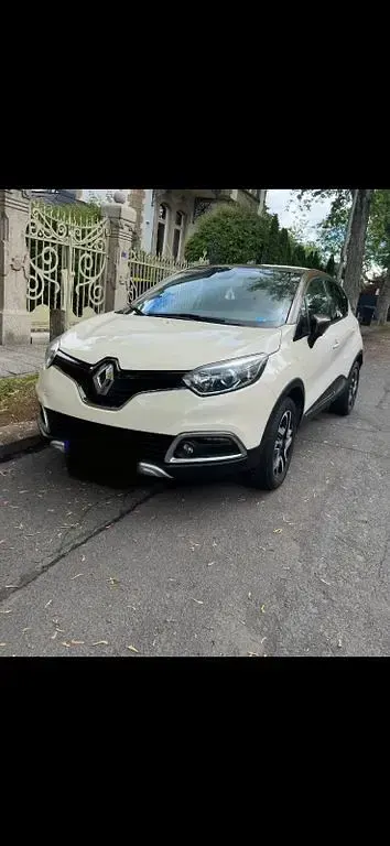 Gebraucht Renault Captur XMOD 118 PS (86 kW) 2017 Beige SUV