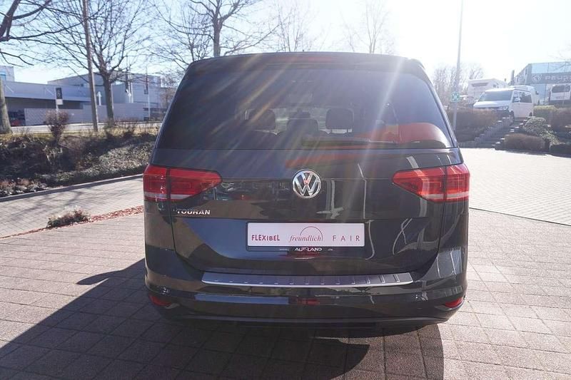 Gebraucht VW Touran Join 150 PS (110 kW) 2019 Grau Van / Kleinbus