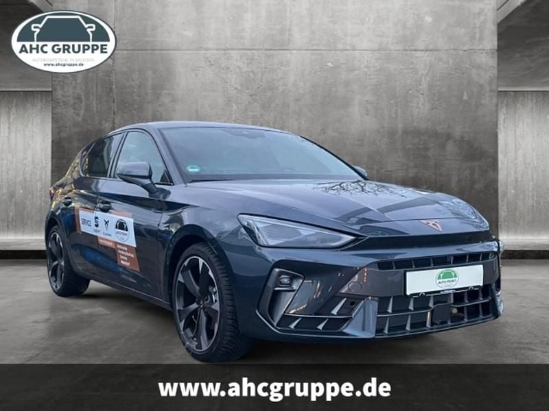 Nouă Cupra Leon 150 CP (110 kW) 2025 Gri Berlinǎ