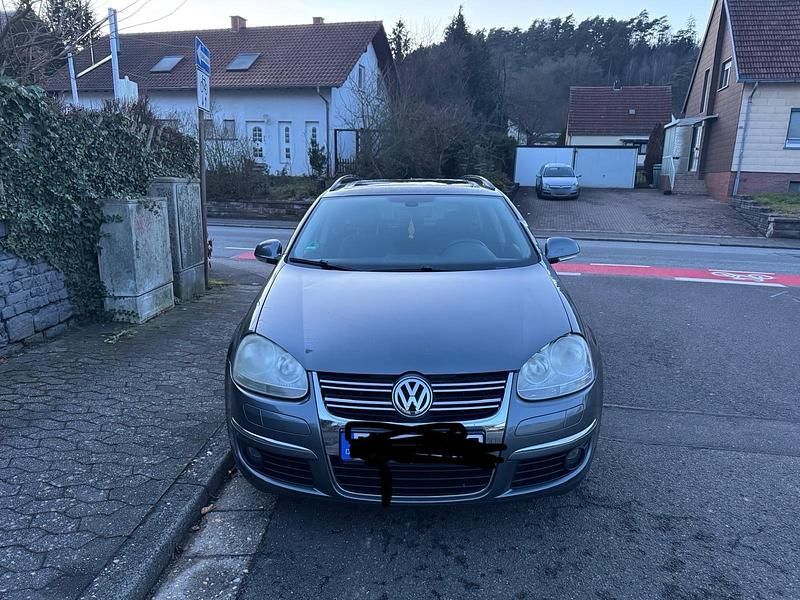 Gebraucht VW Golf V 122 PS (89 kW) 2009 Grau Kombi