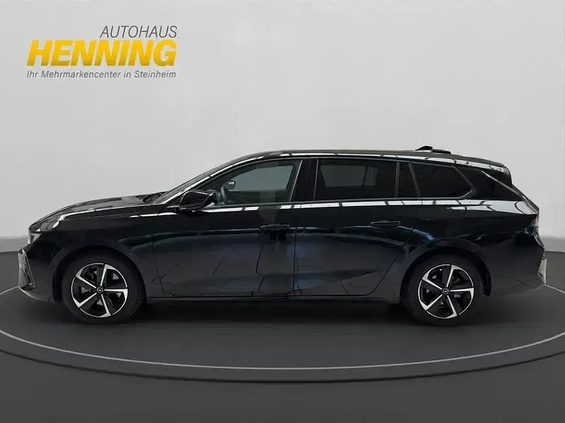 Gebraucht Opel Astra 131 PS (96 kW) 2024 Schwarz Kombi