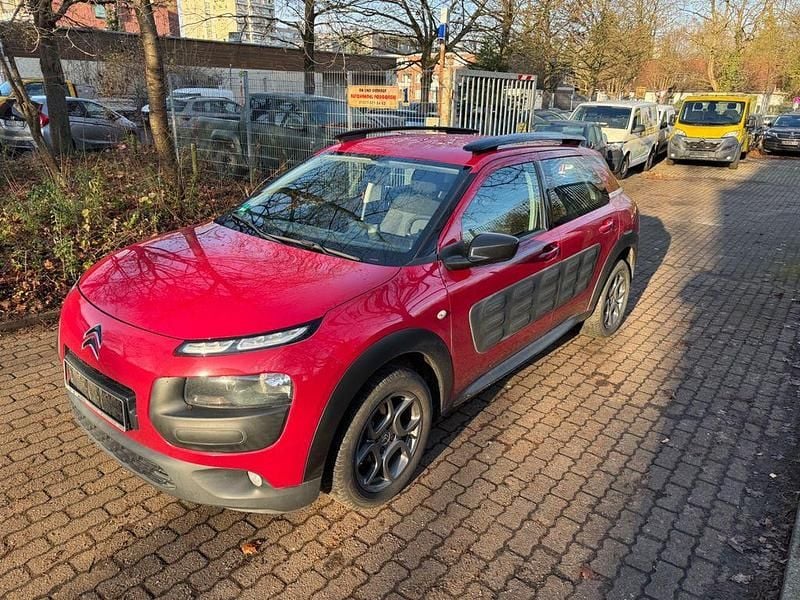 Gebraucht Citroën C4 Feel 82 PS (60 kW) 2016 Rot Limousine