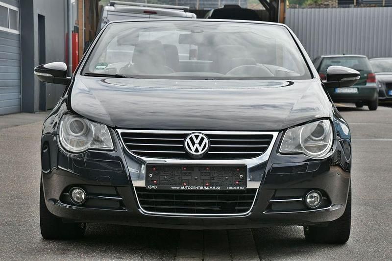 Schwarz Gebraucht 2009 VW Eos Cabrio | 9.990 € (Teuer) - Bild 1/4