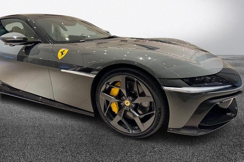 Neu Ferrari 12 Cilindri 829 PS (609 kW) 2026 Grau
