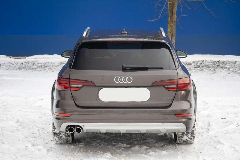 Gebraucht Audi A4 218 PS (160 kW) 2017 Braun Kombi