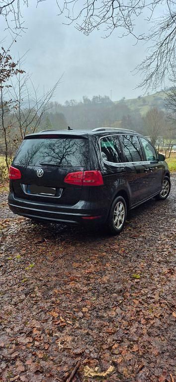 Gebraucht VW Sharan Highline 140 PS (102 kW) 2013 Schwarz Van / Kleinbus