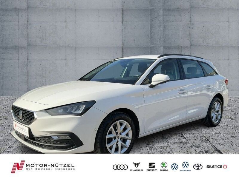 Weiß Gebraucht 2022 Seat Leon ST Style Kombi | 16.960 € (Guter Preis) - Bild 1/4