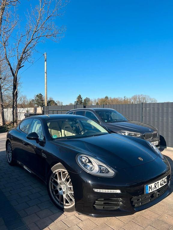 Gebraucht Porsche Panamera Edition 300 PS (220 kW) 2015 Schwarz Kleinwagen