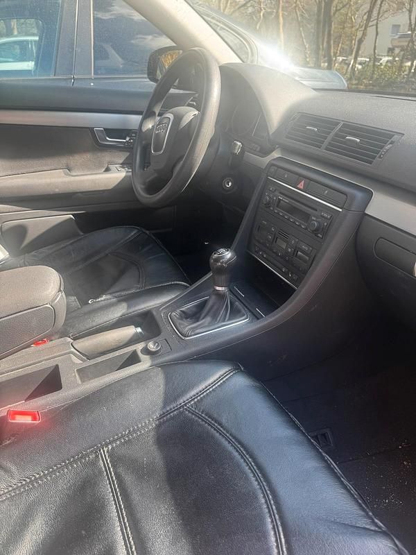 Gebraucht Audi A4 160 PS (117 kW) 2006 Schwarz Limousine