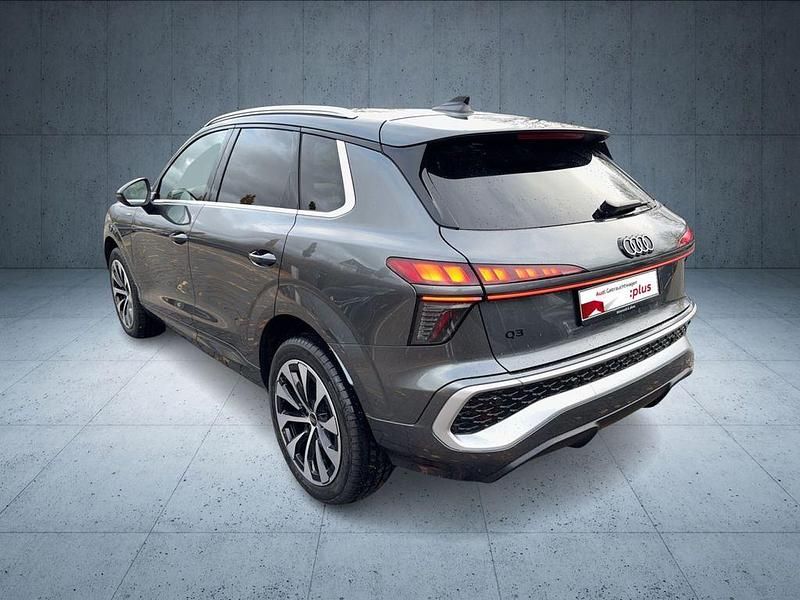 Gebraucht Audi Q3 Ambiente 150 PS (110 kW) 2025 Daytonagrau perleffekt SUV