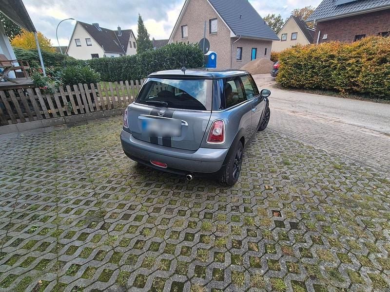 Gebraucht Mini Cooper 120 PS (88 kW) 2010 Grau Kleinwagen