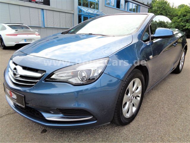 Blau Gebraucht 2015 Opel Cascada Edition Cabrio | 12.900 € (Teuer) - Bild 1/4