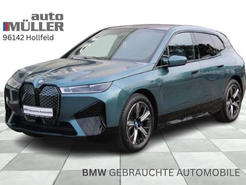 Blau Gebraucht 2023 BMW iX Sport Line SUV | 50.977 € (Guter Preis) - Bild 1/4
